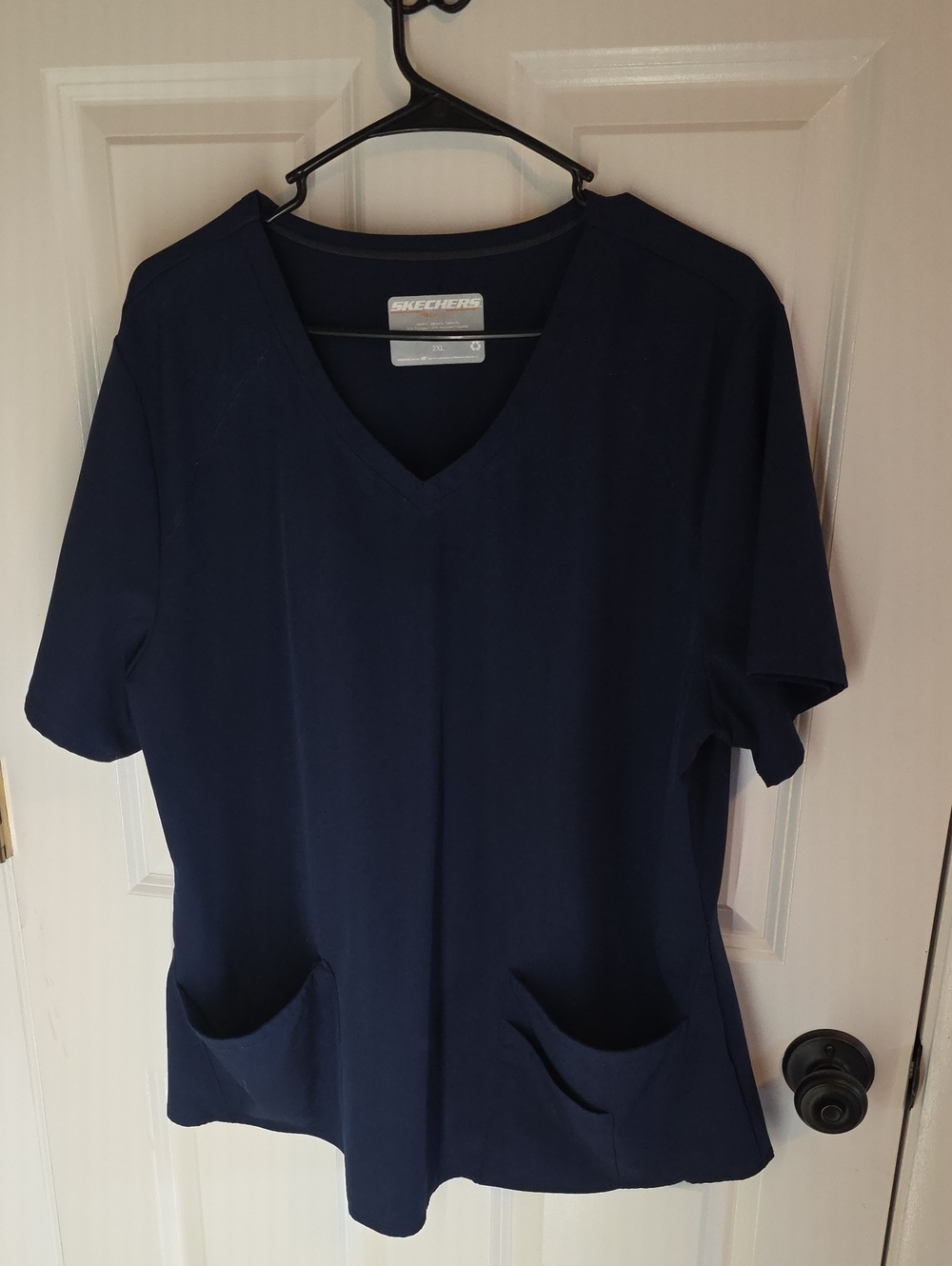 Skechers Women's Navy V-Neck Short Sleeve Top